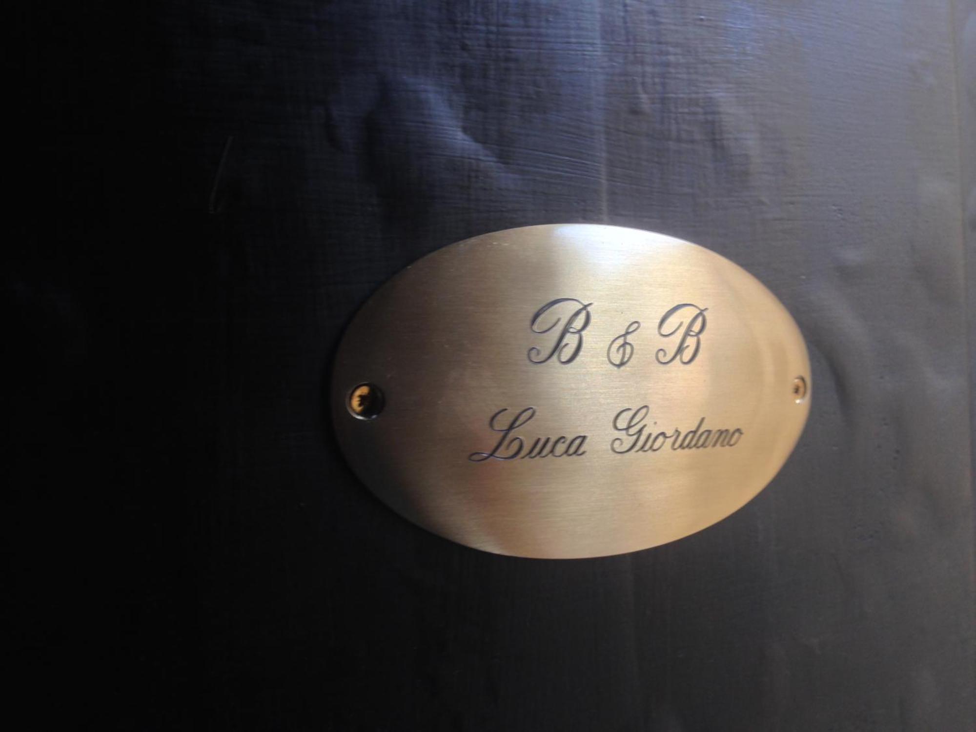 B & B Luca Giordano N6 Наполи Екстериор снимка