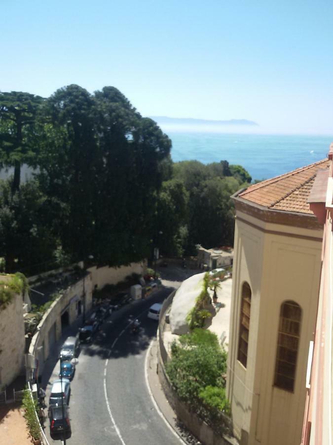B & B Luca Giordano N6 Наполи Екстериор снимка