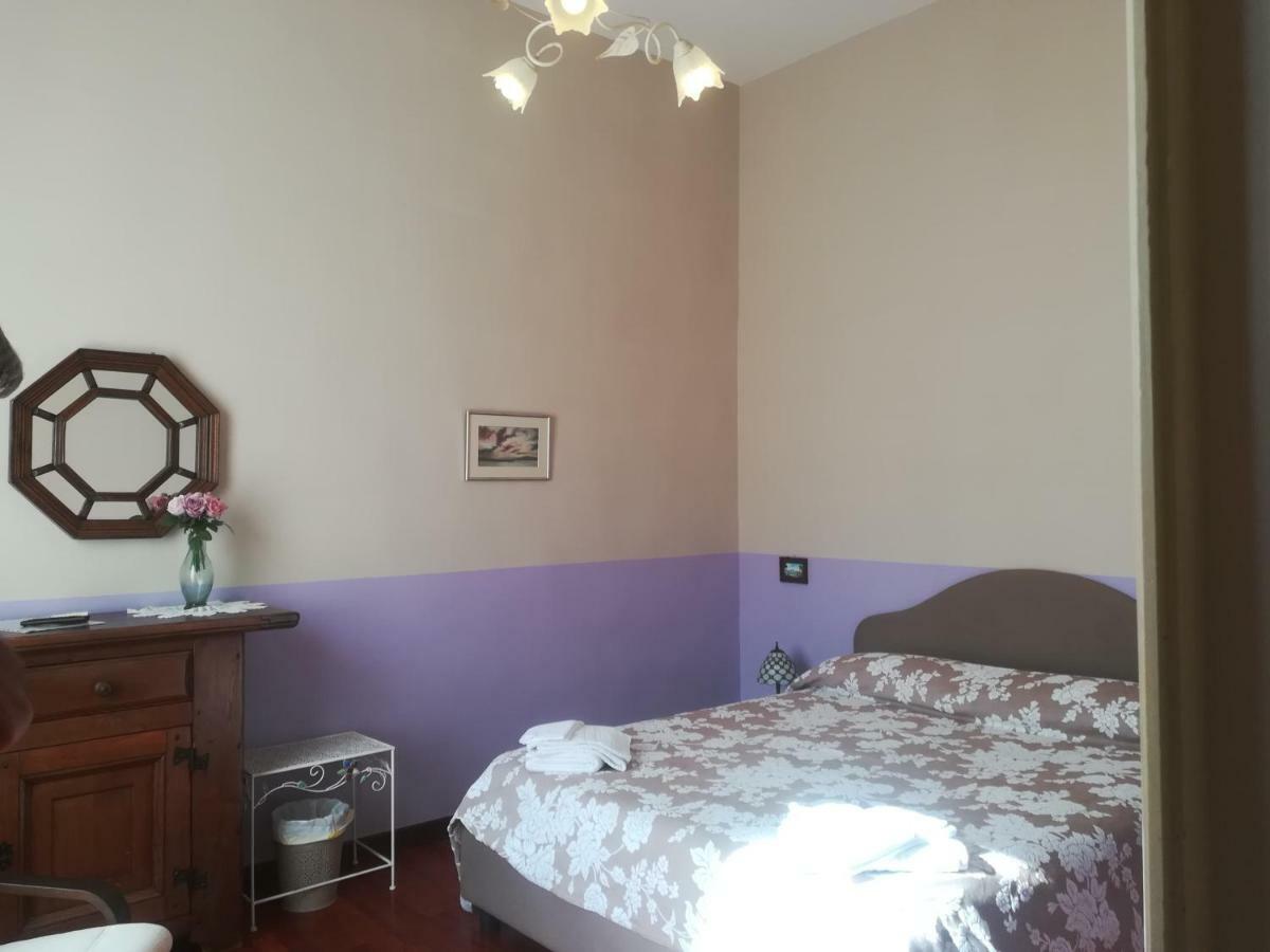 B & B Luca Giordano N6 Наполи Екстериор снимка